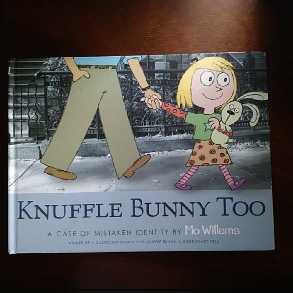 📚 Knuffle Bunny Too Book